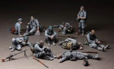 1/35 Resin WWII German Soldiers at Rest 10 Set unpainted unassembled