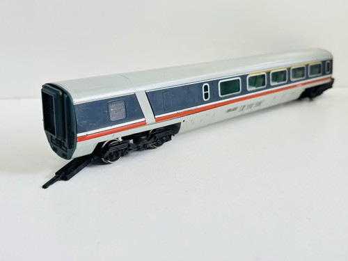 Hornby apt passenger - passenger, coach