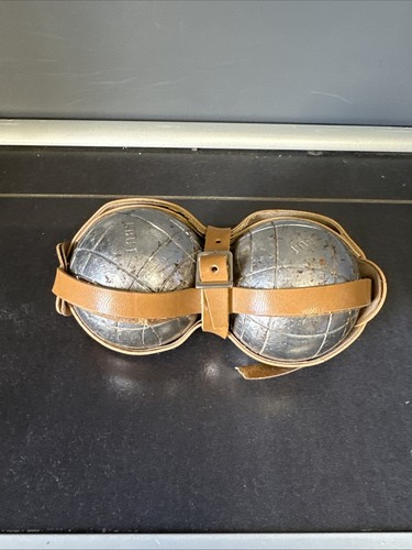 Obut old pair petanque - old,