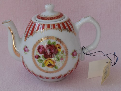 Porcelain art miniature - porcelain,