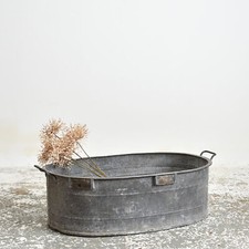 Antique Vintage Large Oval Vintage Galvanised Bath Garden Planter - T