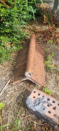 Small segment old clay - segment, of