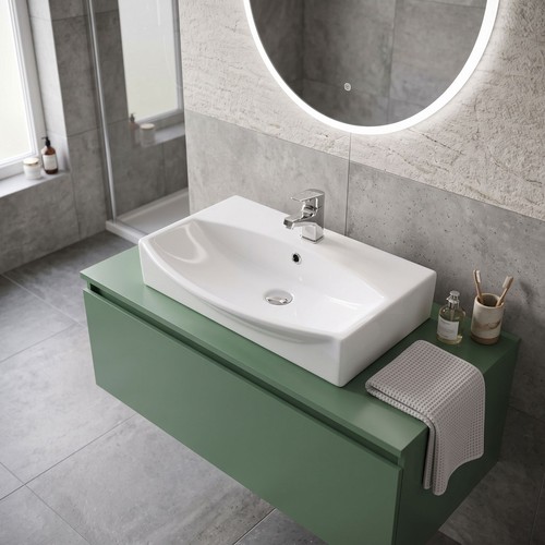 Nuie 600mm wall - 600mm, compact