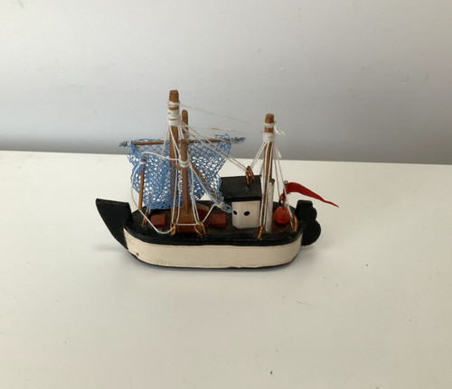 Vintage wooden model fishing - vintage,