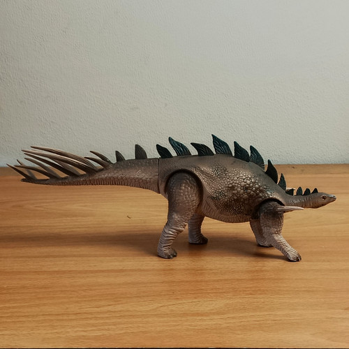 Dino riders kentrosaurus - riders,