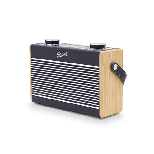 Nearly new roberts radio - -,