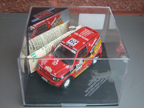 Mitsubishi pajero red - mitsubishi,