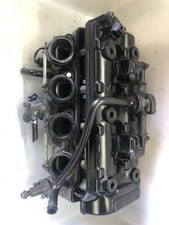 suzuki gsxr 600 k1 k2 k3