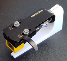 Yamaha Vinyl Record Player