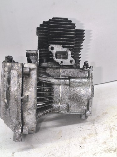 Kawasaki th43 petrol strimmer - kawasaki,