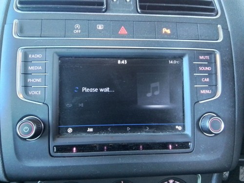 Volkswagen polo audio - volkswagen, sat