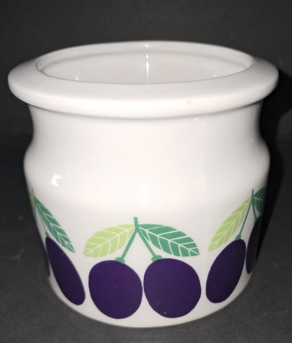Arabia finland plum design - finland,