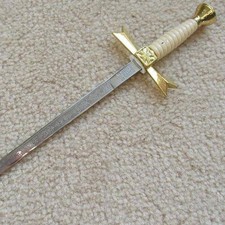 Knights Templar Dagger Gold