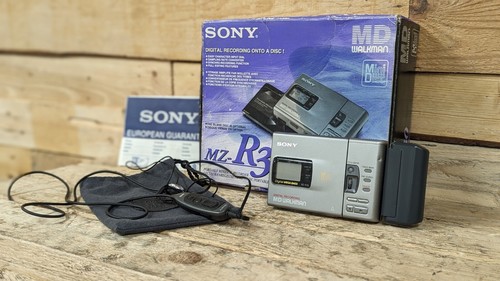 Sony r30 portable mini - sony,