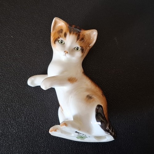 Royal doulton vintage hn2582 - vintage,