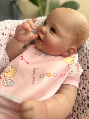 Reborn baby girl - 24",