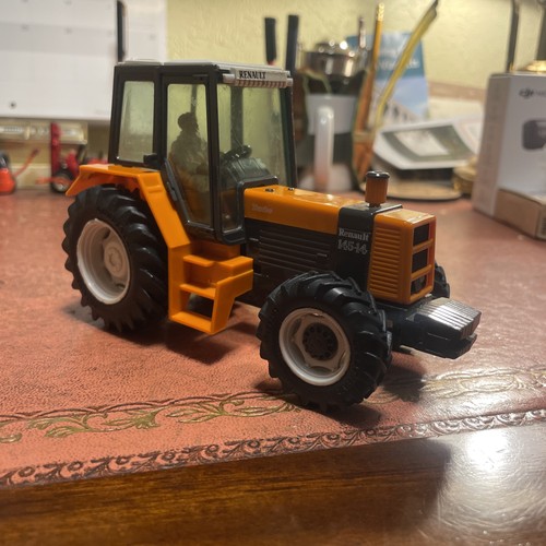 Britains farm toys - britains,