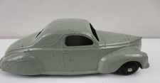 VINTAGE Dinky Toys No 39C