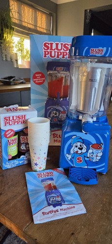 Slush puppie machine and - slush,