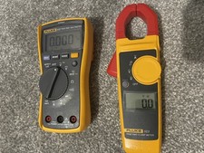 Fluke 117 and 323 Electrician