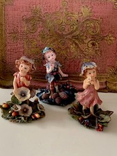 READ Regency Fine Arts Flower