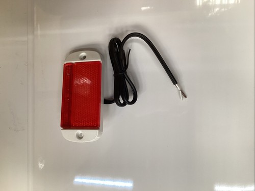 Red side marker lights - side,