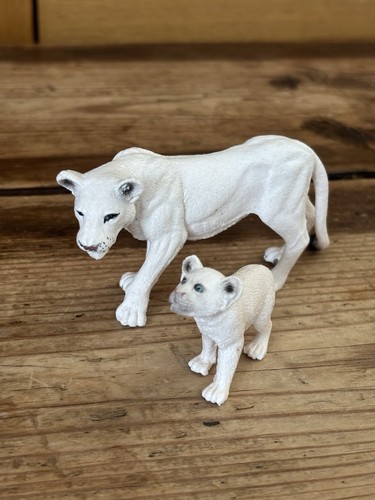 Schleich white lion - white, cub
