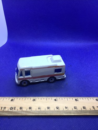Matchbox 100 1998 truck - matchbox,