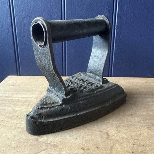 Cannon 1900 vintage flat - flat, iron