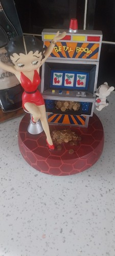 Betty boop music box - betty,