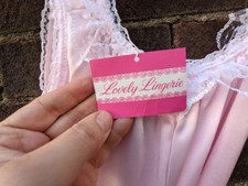 Ladies Vintage Pink Negligee, Nightie, Nightdress Size S / 0, Pink, Polyester