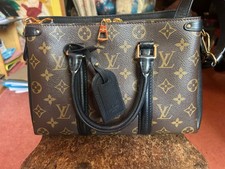 Louis Vuitton Soufflot  BB