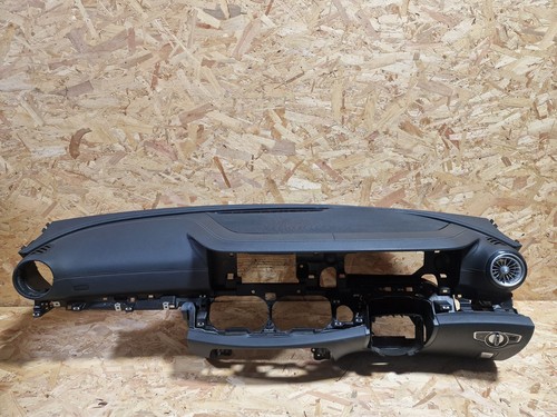 Mercedes class dashboard - mercedes,
