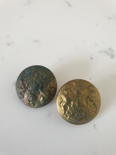 Vintage brass army buttons 2 - brass,