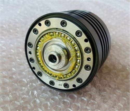 Used 1pc harmonic drive - 1pc,