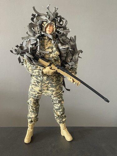 Armed forces hawk eyes - armed,