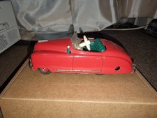 Vintage SCHUCO RADIO 4012 Clockwork Car Made in Germany + Key RED Working MUSIC