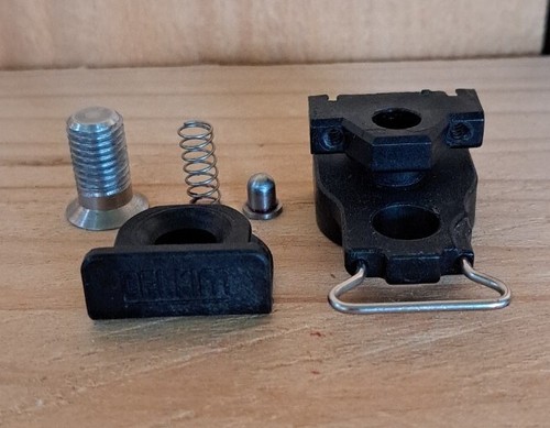 Delkim lok quick release - d-lok,