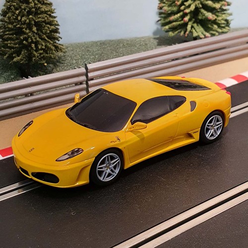 Scalextric car yellow - 1:32,