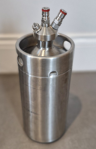 Stainless steel mini keg - 4l,