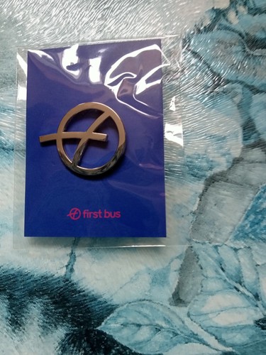 First bus 2026 - pin, badge