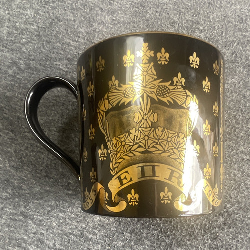Wedgwood black basalt qeii - black,