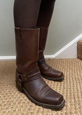 2386 Sendra Brown Square Toe