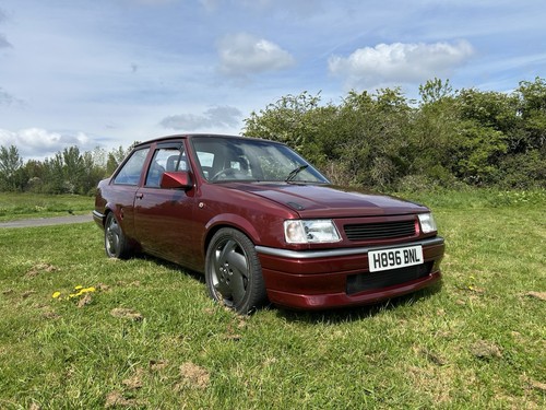 Vauxhall nova c20let 16v - vauxhall,