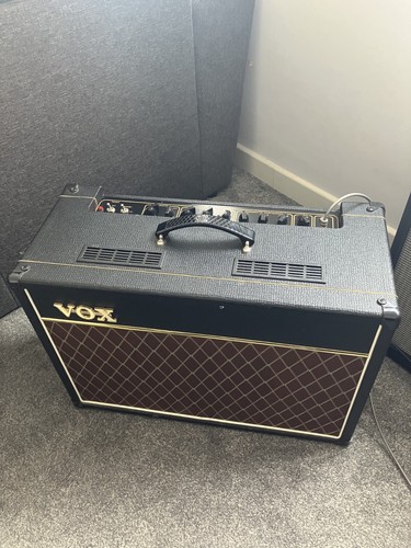 Vox ac15c1 electric guitar - electric,
