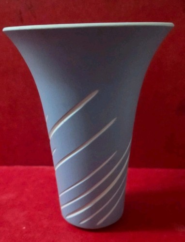 Wedgwood small symmetry pale - wedgwood,