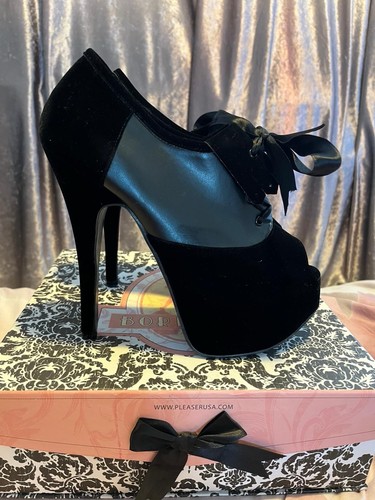 Bordello size black velvet - bordello,
