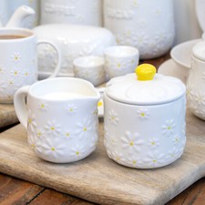 White Daisy Milk Jug & Sugar