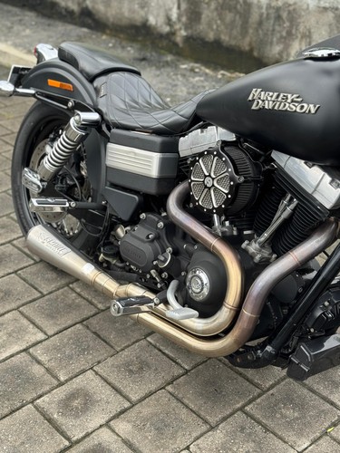 Performance into exhaust - 2-into-1,