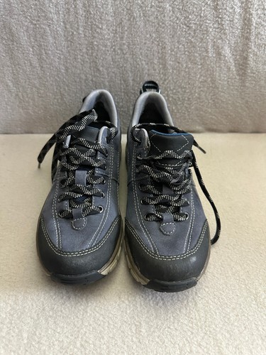 Clarks outdoor wave walk